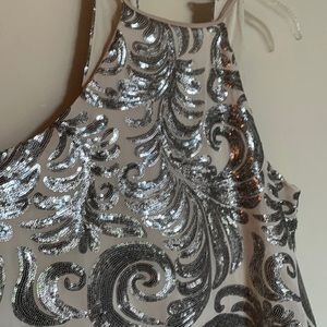 Stunning cocktail dress! NEW with tags M